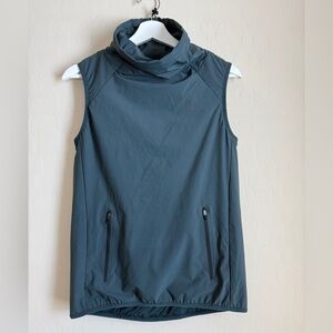 Nike Aerolayer Running Vest Funnel Neck Women’s XS Teal Outdoor Tech
